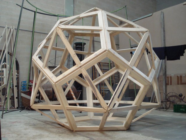 Dodecaedro c:triángulos entero